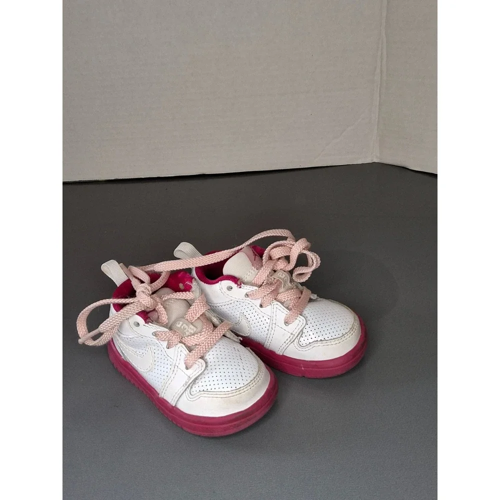 Jordan 1 Mid Toddler White Pink Fuchsia Sneakers 554725-107 Size 4C